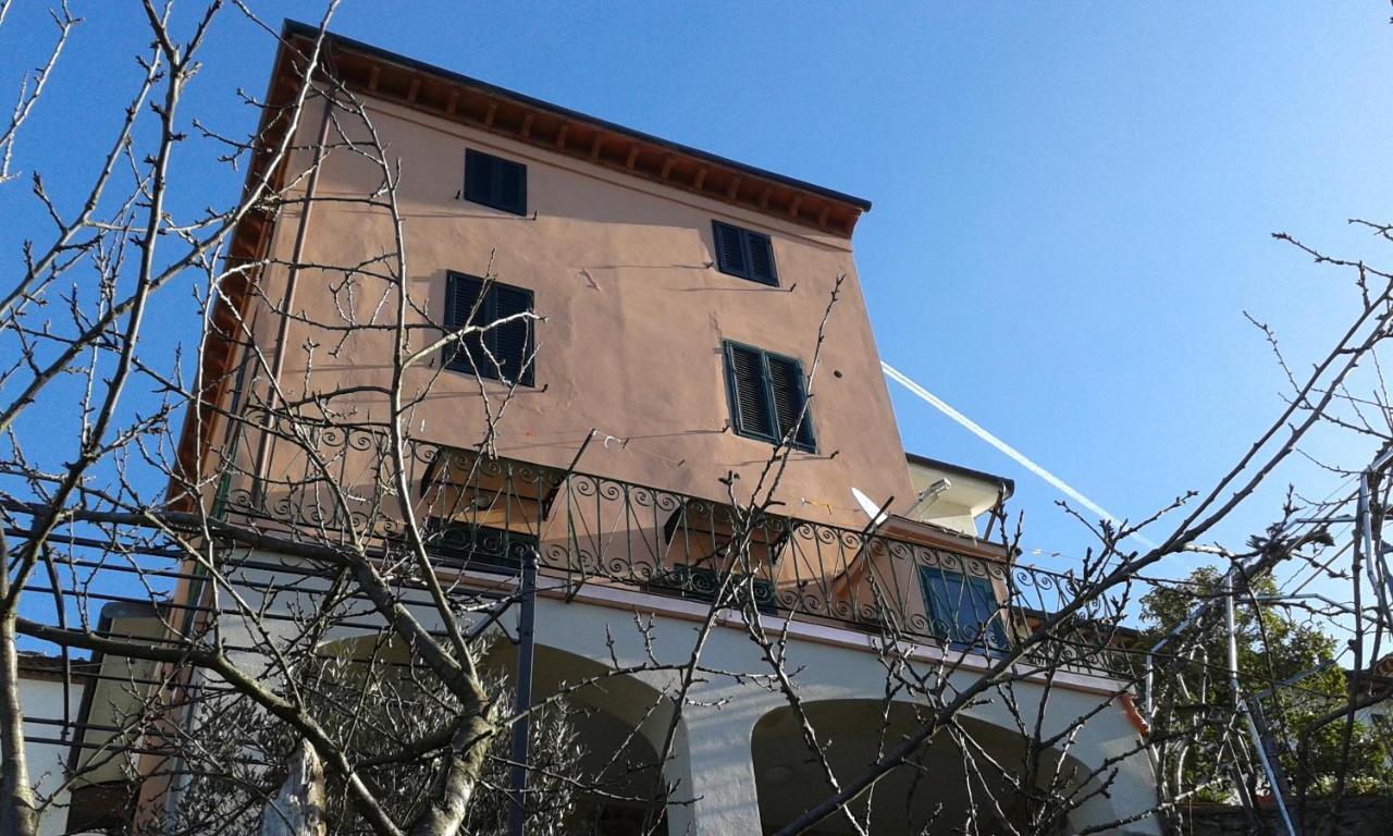 Piscina Con Vista Villa Bagni di Lucca Kültér fotó